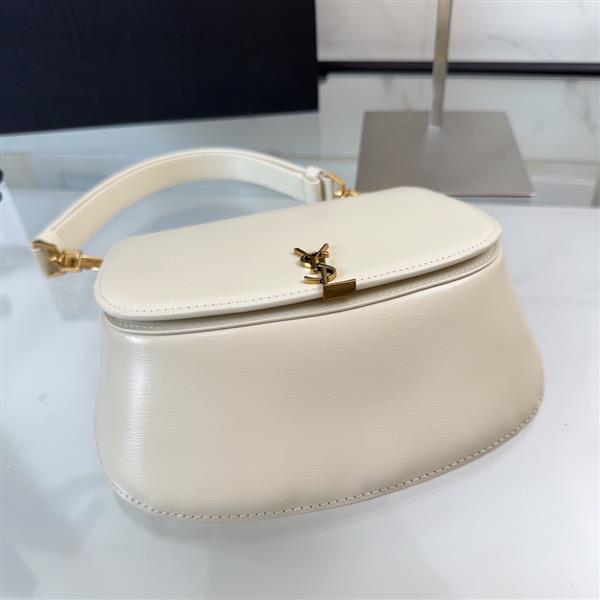 2026224192627274 800